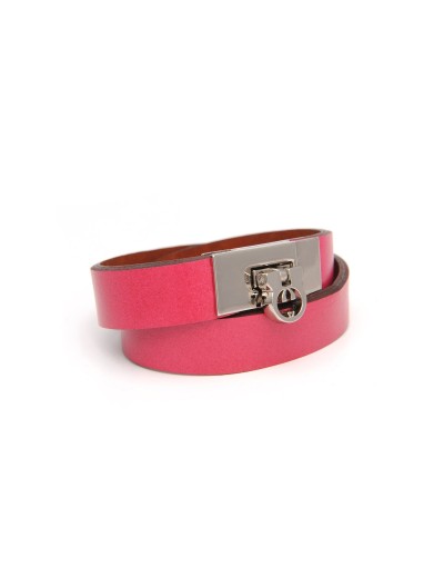 leather bracelet and snap-on clasp