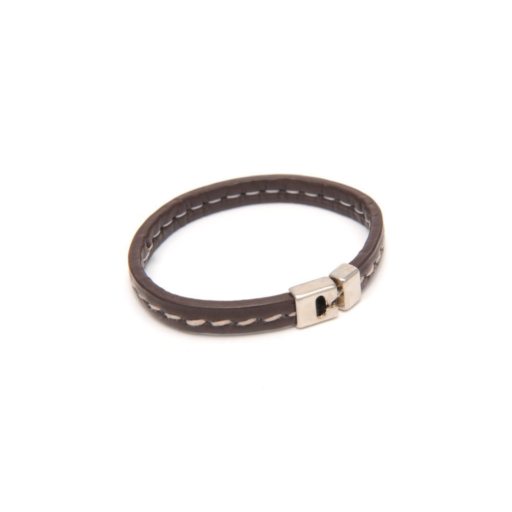 leather bracelet with sisal seam