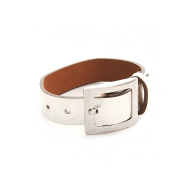 Leather bracelet and belt clasp in fashion silver Jewellery.