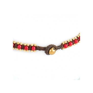 Anklet plaited in macramé with natural stones and brass beads.