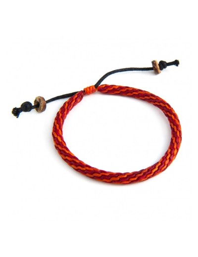 Bracelet in macramé with two tones thread.