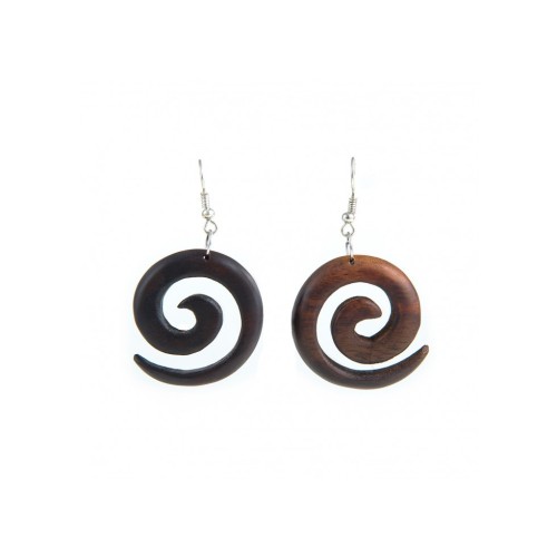 Tropical wood earrings in spiral shape.