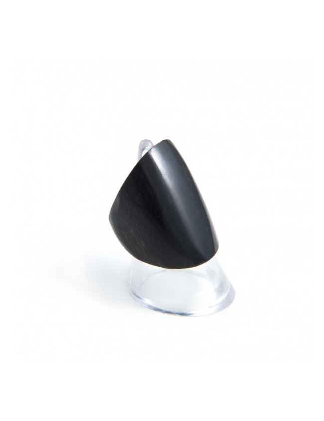 Bone ring in black plain colour.